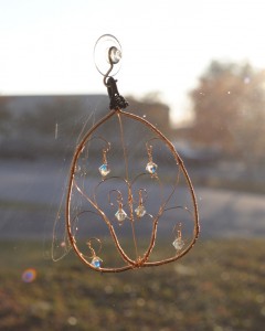 Dale Armstrong's Inspiration Comes from Everywhere and Every Thing - , Wire Jewelry Design, Design, , Sun catcher