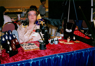 Dale Armstrong's Wire Jewelry Display and Booth Ideas - , Selling, Selling, Show display