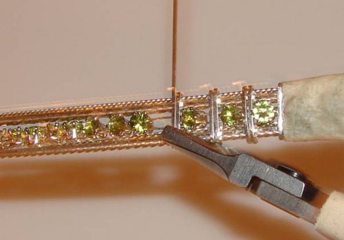 Bonnie Triola's Tennis Bracelet - , Classic Wire Jewelry, Wire Wrapping, Wrapping, Wire Wrapping Jewelry, 