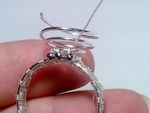 delilah's Beaded Bezel Wire Ring - , Wire Weaving, Spirals, Wire Spiral, Spiral Wire Wrap, Weaving, Wire Weaving, Weaving Wire, 