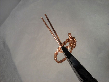 Brenda Sigafoos's Copper Knot Ring - , Contemporary Wire Jewelry, Wire Wrapping, Wrapping, Wire Wrapping Jewelry, Cutting half round wire, and wrapping.