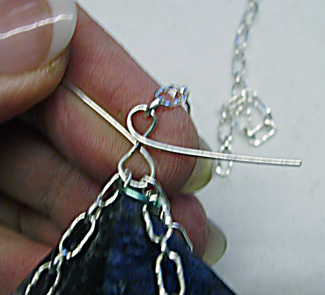 Dale Armstrong's Chained Fluorite Pendulum - , Contemporary Wire Jewelry, Wire Wrapping, Wrapping, Wire Wrapping Jewelry, Adding 21 gauge round half hard wire through the chain links to create a loop.