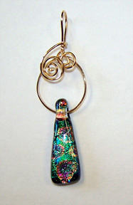 Lindi Schneck's Brandon Park Pendant - , Contemporary Wire Jewelry, Loops, Wire Loop, Wrapped Wire Loop, Spirals, Wire Spiral, Spiral Wire Wrap, Wire Wrapping, Wrapping, Wire Wrapping Jewelry, Use round nose pliers to shape as needed.