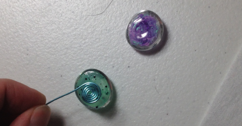 Layna Palmer's Bubble Gum Rings - , Contemporary Wire Jewelry, Loops, Wire Loop, Wrapped Wire Loop, Wire Wrapping, Wrapping, Wire Wrapping Jewelry, Making a Spiral.