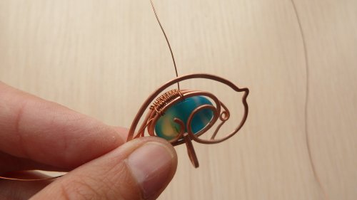 Oksana Truhan's Wire Bird Pendant with Cabochon - , Contemporary Wire Jewelry, Filing, Finishing, Lashing, Wire Lashing, Spirals, Wire Spiral, Spiral Wire Wrap, Weaving, Wire Weaving, Weaving Wire, Butane Torch, Soldering, Solder, weave the 28g wire