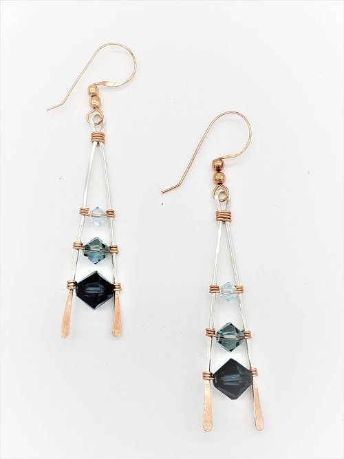 Kimberly Newman's Fading Ladder Earrings - , Contemporary Wire Jewelry, Forging, Forging Jewelry, Jewelry Forging, Lashing, Wire Lashing, fading ladder earrings