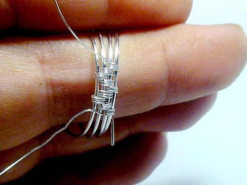 delilah's Beaded Bezel Wire Ring - , Wire Weaving, Spirals, Wire Spiral, Spiral Wire Wrap, Weaving, Wire Weaving, Weaving Wire, 