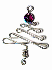 Suzanne Hollingsworth's O Christmas Tree Charm - , Holiday Designs, , Finished Wire Christmas Tree