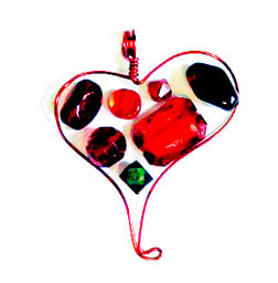 Tracey McKenzie's Wire Wrapped Pet Heart Charm - , Contemporary Wire Jewelry, Wire Wrapping, Wrapping, Wire Wrapping Jewelry, Beads, Red Beads for heart charm