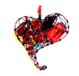 Tracey McKenzie's Wire Wrapped Pet Heart Charm - , Contemporary Wire Jewelry, Wire Wrapping, Wrapping, Wire Wrapping Jewelry, Beads, Caging beads with craft wire