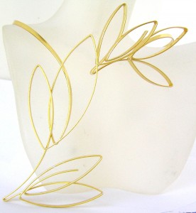 Lilian Chen's Sketch Style Wire Leaf - , Wire Jewelry Design, Design, Brass wire sculpture