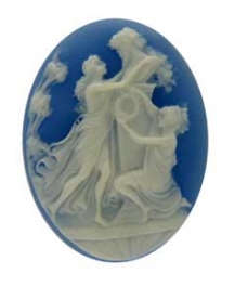 40x30mm Ladies at The Altar Oval Fashion Cameo